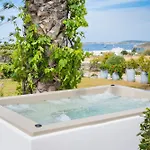 Navi B3 Brand New In Apartamento Naousa (Paros)